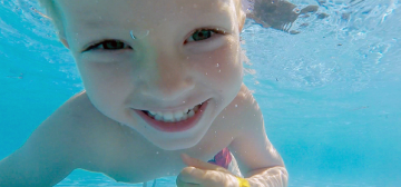 Ako naučiť deti plávať?