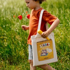 TADA tote bag with zipper
